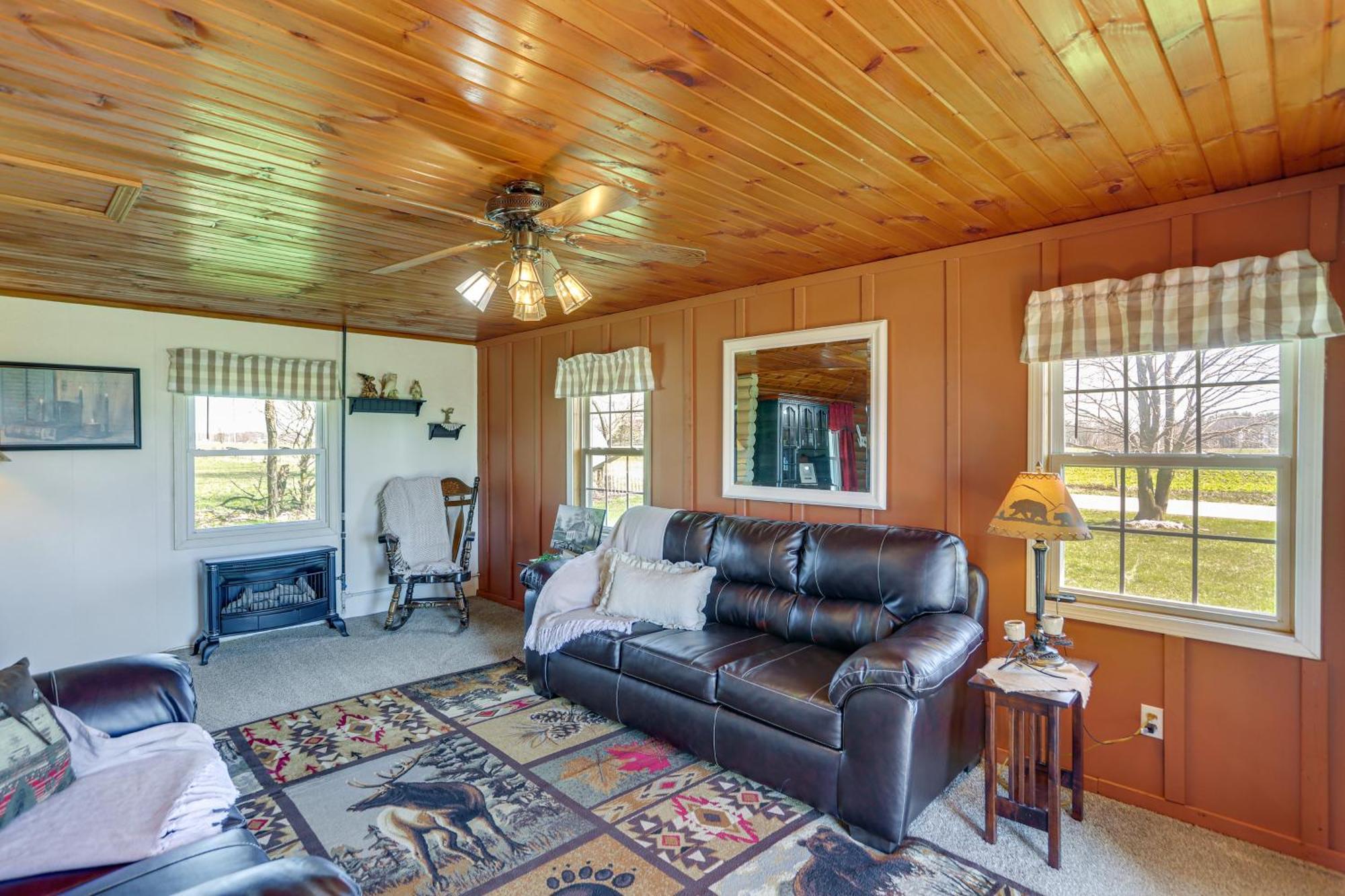 Quiet Shiloh Retreat With Spacious Yard And Fireplace! Eksteriør billede