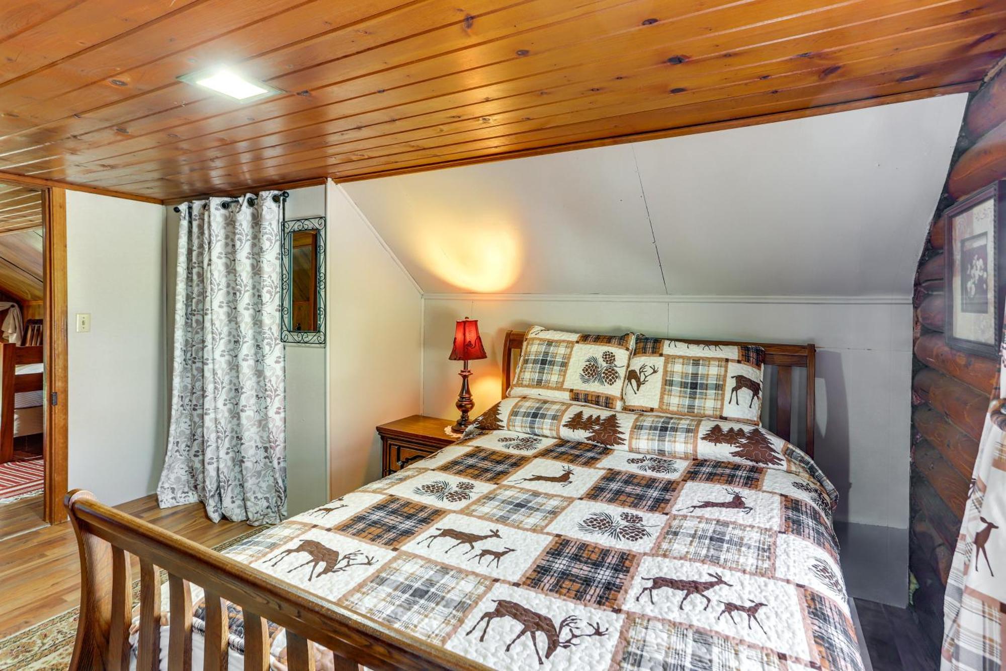 Quiet Shiloh Retreat With Spacious Yard And Fireplace! Eksteriør billede