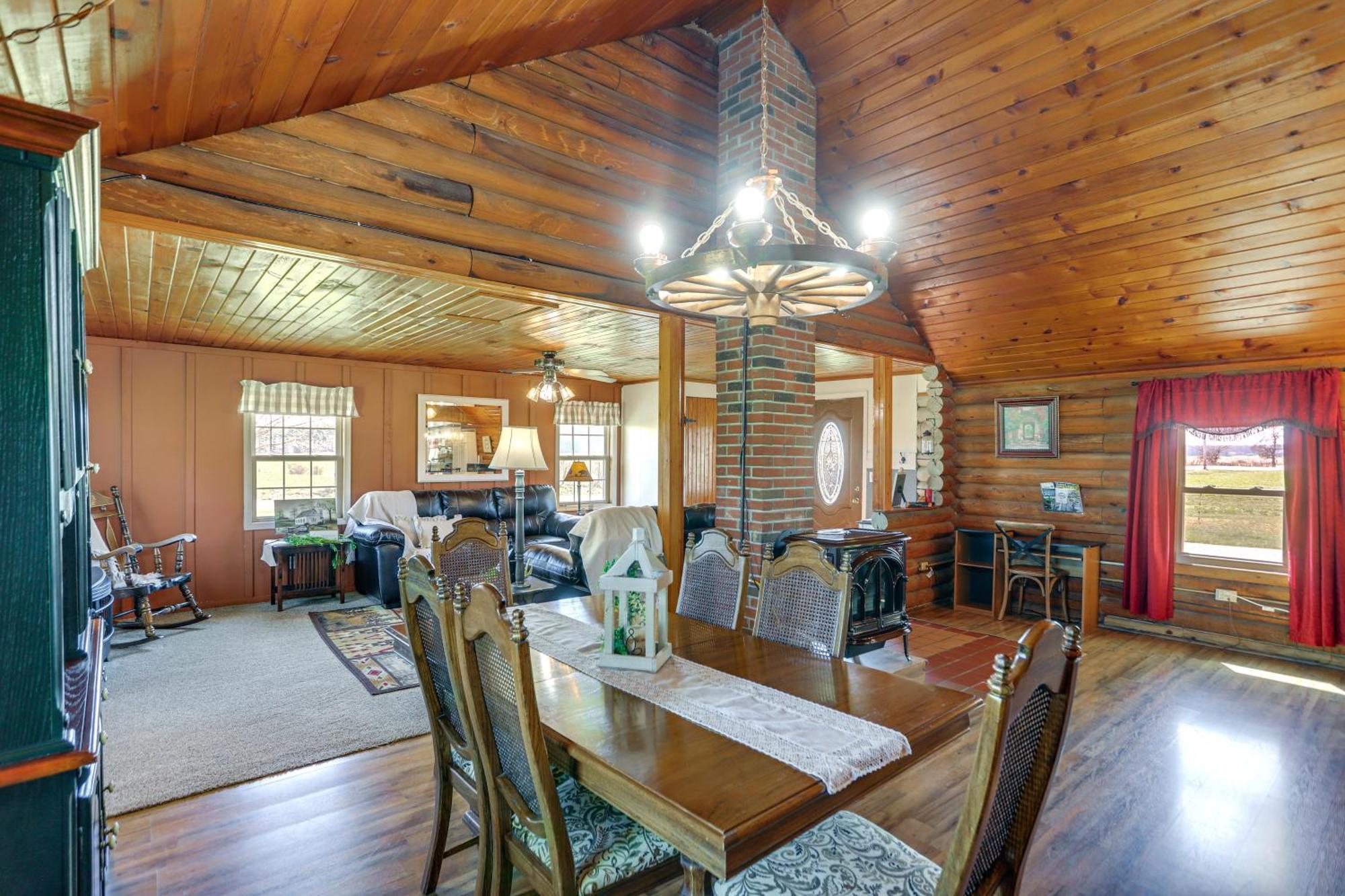 Quiet Shiloh Retreat With Spacious Yard And Fireplace! Eksteriør billede
