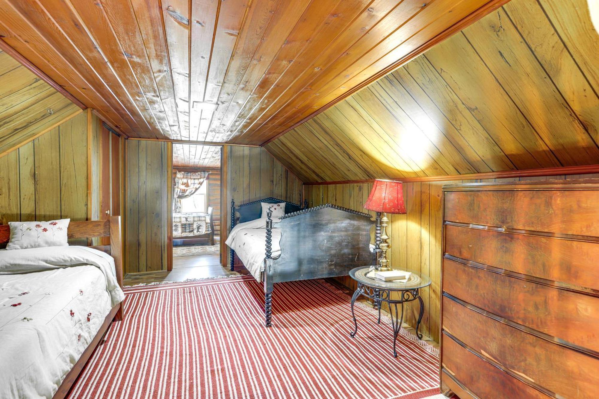 Quiet Shiloh Retreat With Spacious Yard And Fireplace! Eksteriør billede